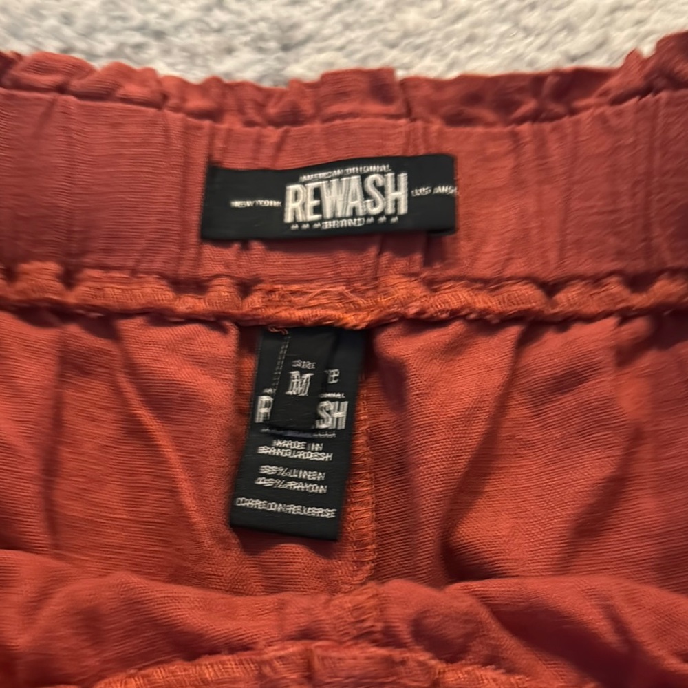 Women's Rust Shorts - Picture 6 of 7